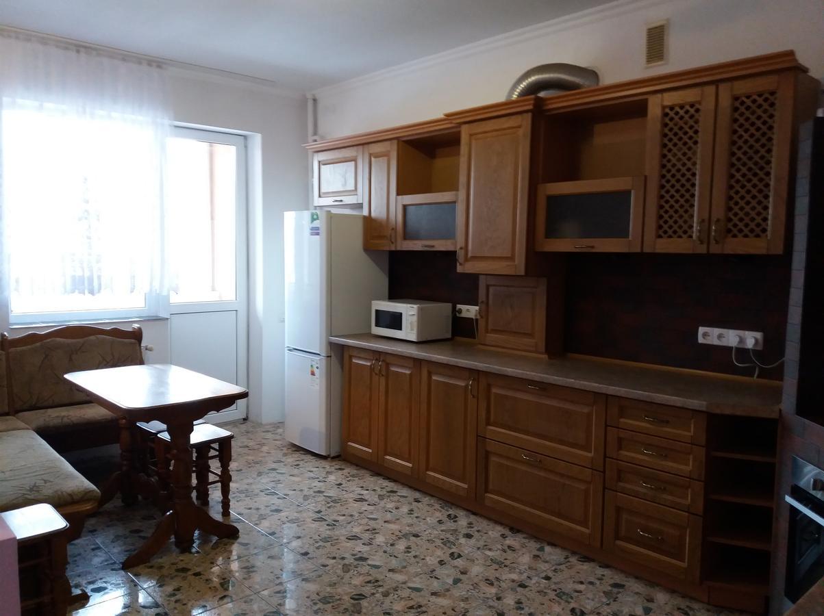 3-К Квартира Apartment Ivano-Frankivs'k Exterior photo